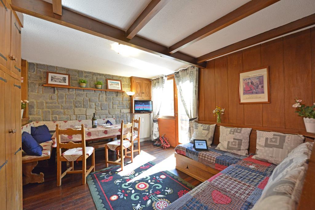 Cervino Valley House Rododendro Breuil-Cervinia Bagian luar foto