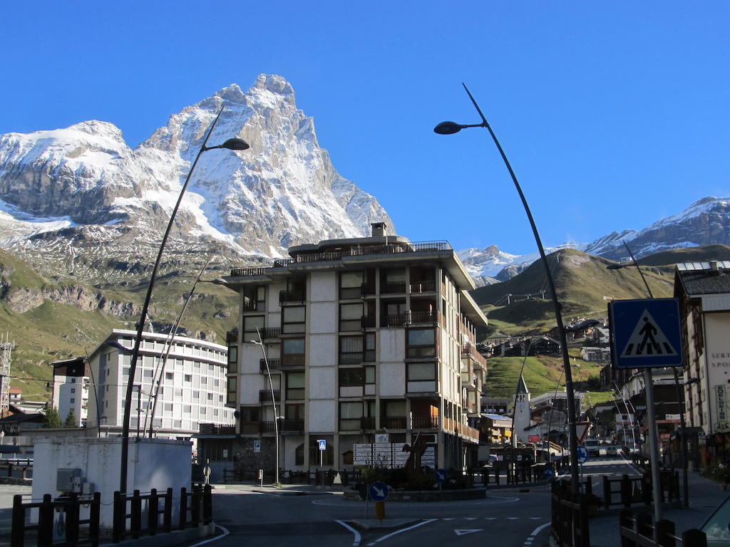 Cervino Valley House Rododendro Breuil-Cervinia Bagian luar foto