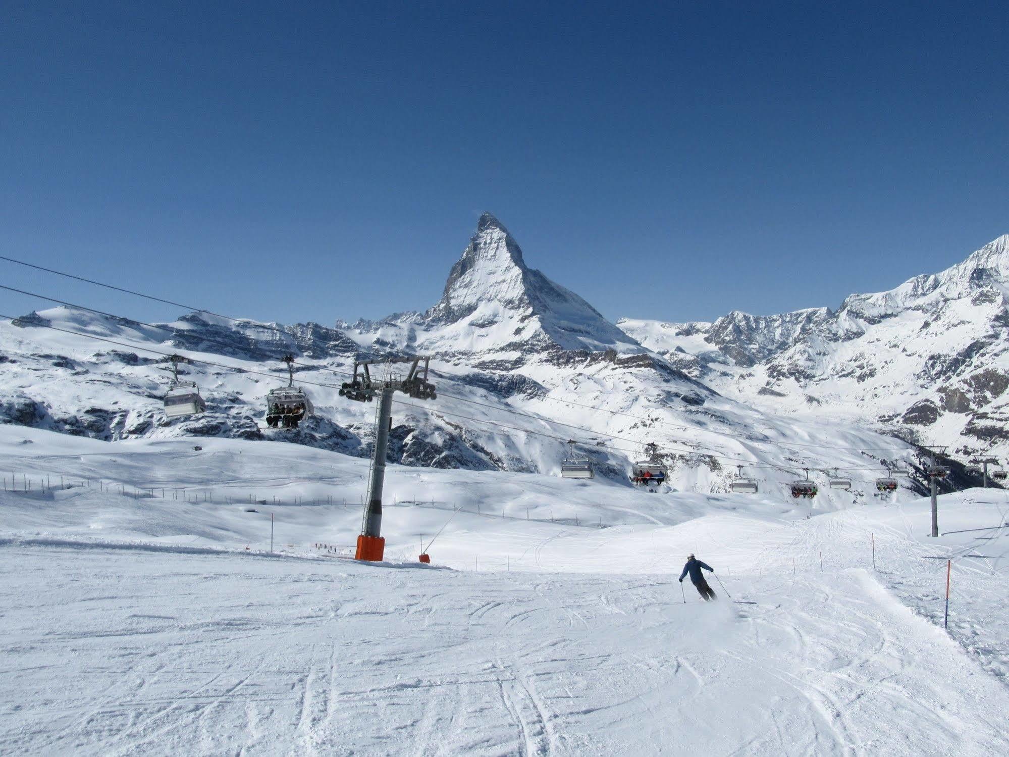 Cervino Valley House Rododendro Breuil-Cervinia Bagian luar foto