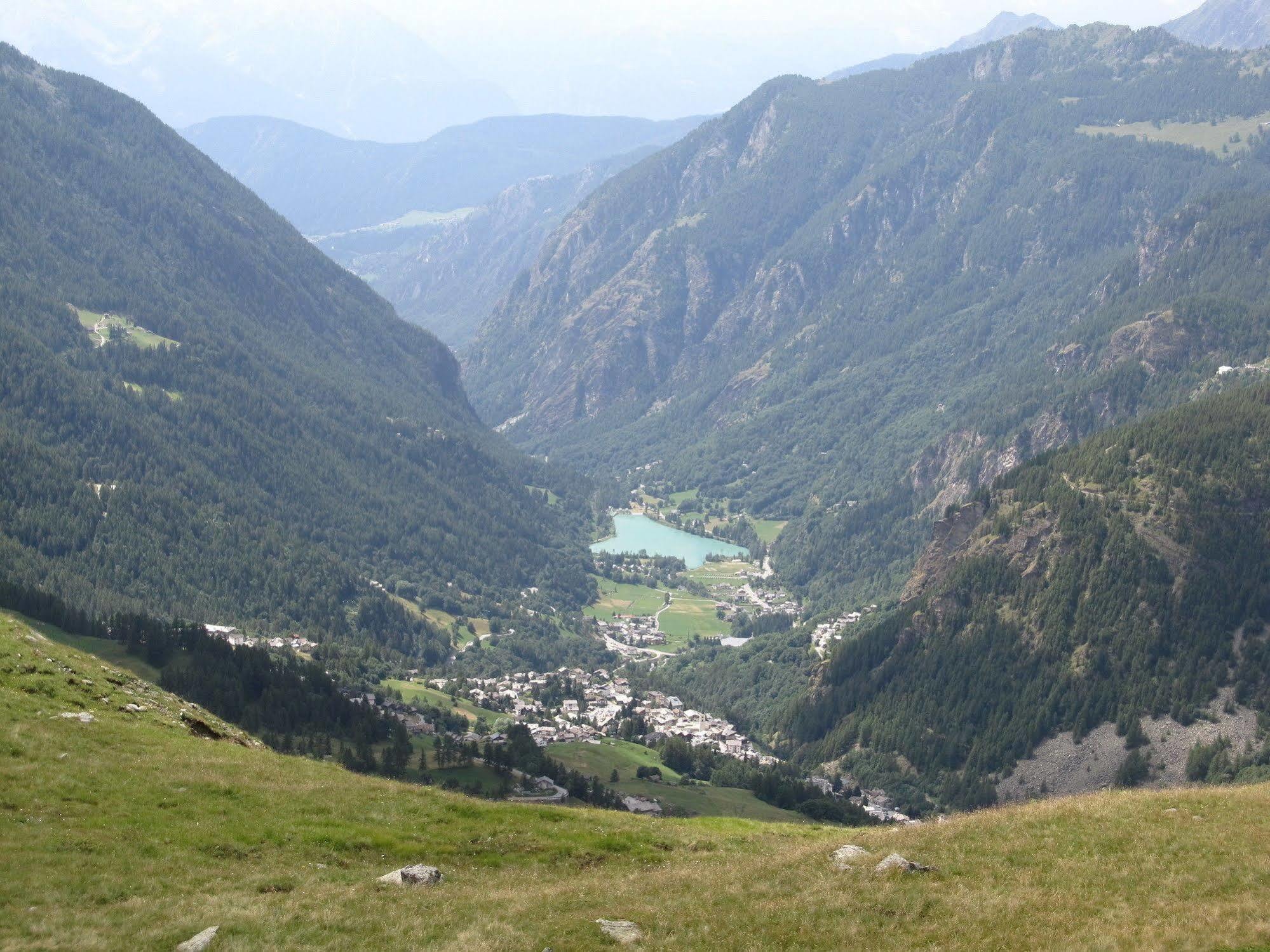 Cervino Valley House Rododendro Breuil-Cervinia Bagian luar foto